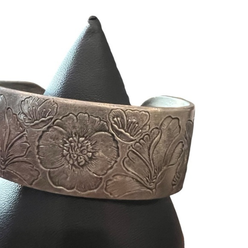 SALISBURY PEWTER AUGUST POPPY‎ ART NOUVEAU FLOWER VINTAGE CUFF BRACELET 1" WIDE - Picture 10 of 13